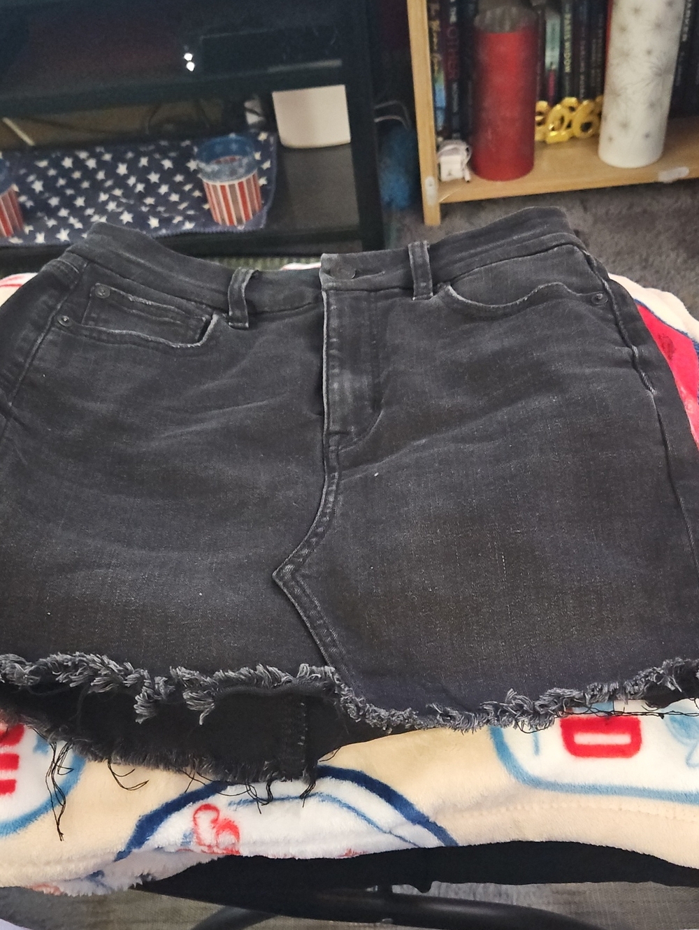 American Eagle Outfitters Black Frayed Denim Skort